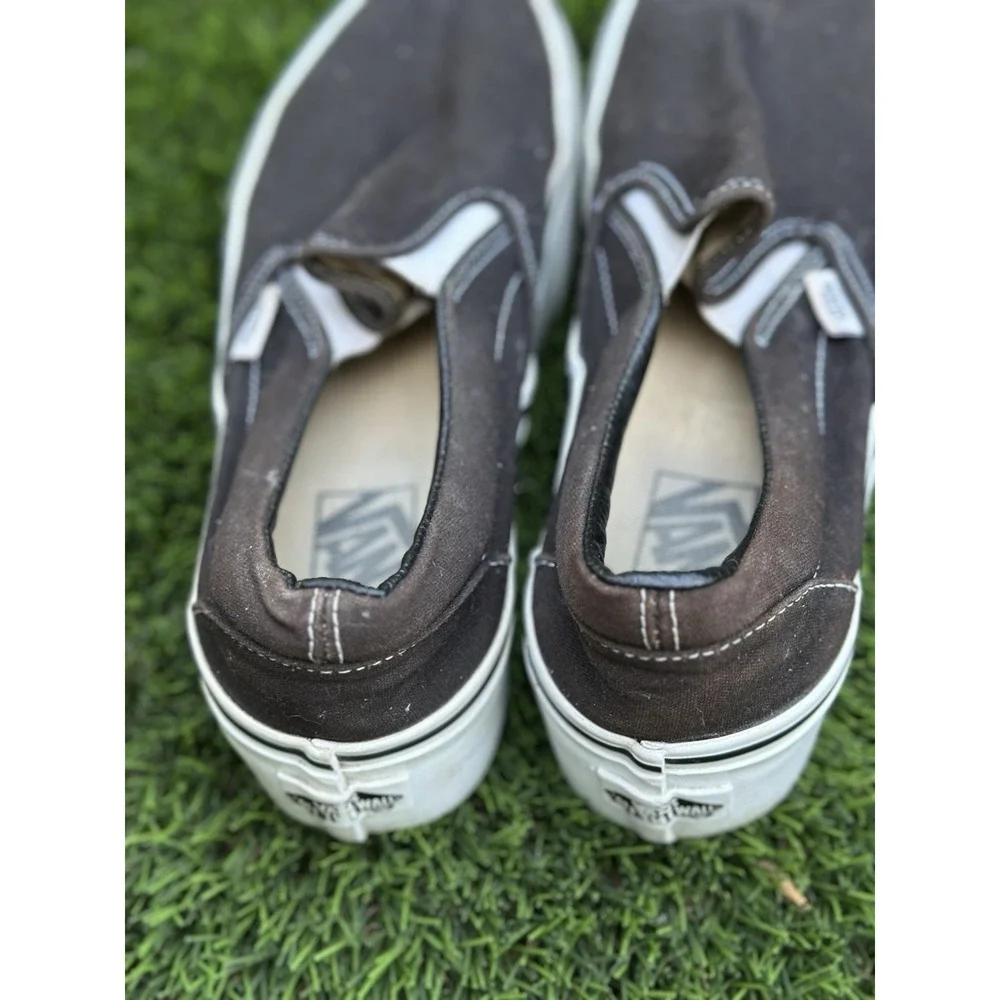 Vans Classic Slip-On Black White Canvas Shoes Men's 7.5 Women's 9 EU 40